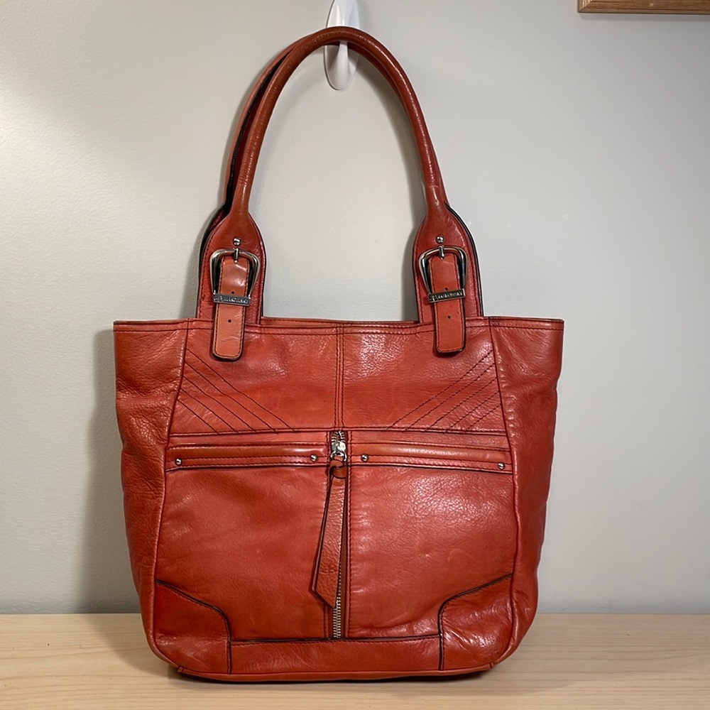 B Makowski Leather Purse